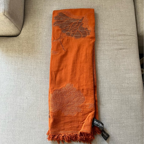 Zara Metallic Thread Floral Orange Scarf - Picture 9 of 11